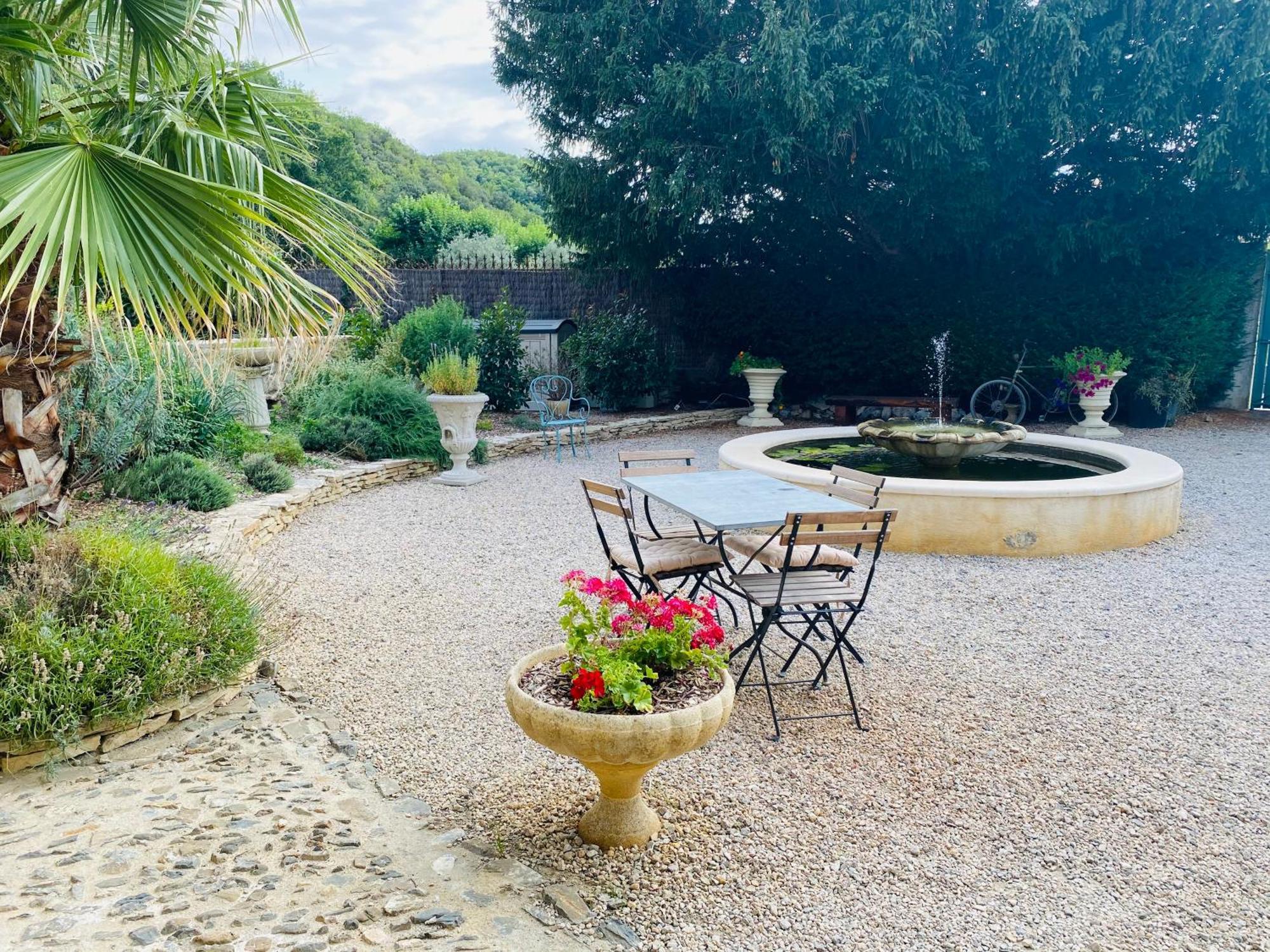 Aux Berges Du Libre Bed & Breakfast Felines-Termenes Exterior photo